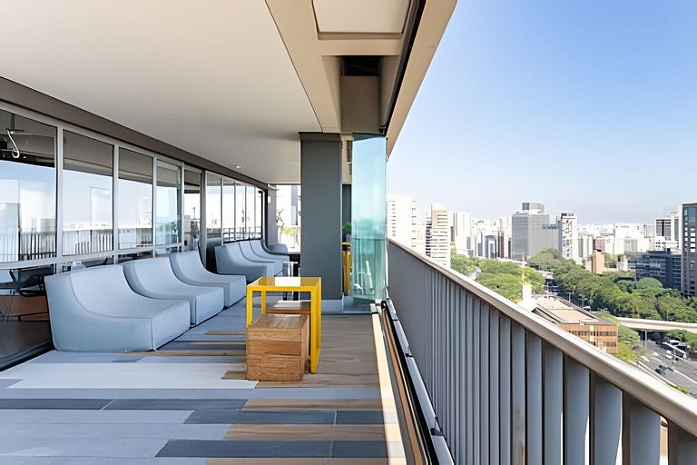 Studio ao lado da Av. Paulista/Metrô Vergueiro