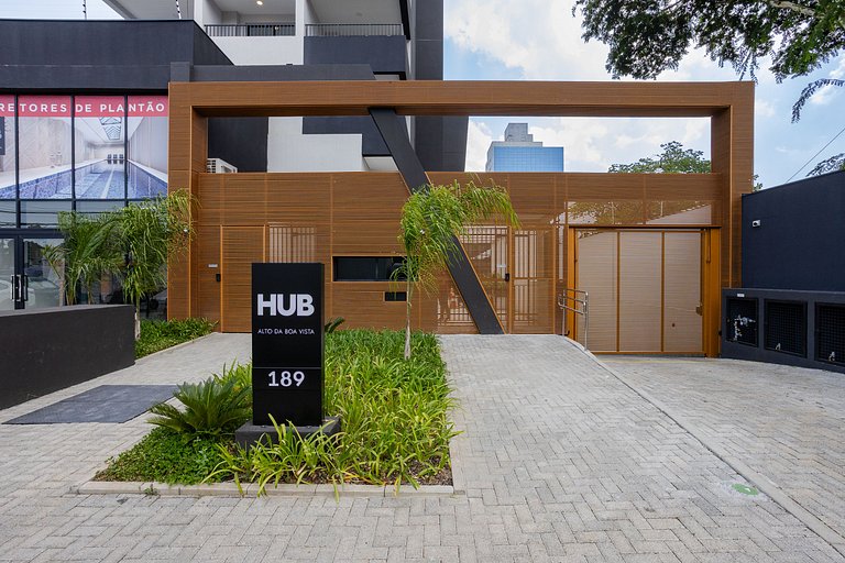 Modern Studio Next to Adolfo Pinheiro Station