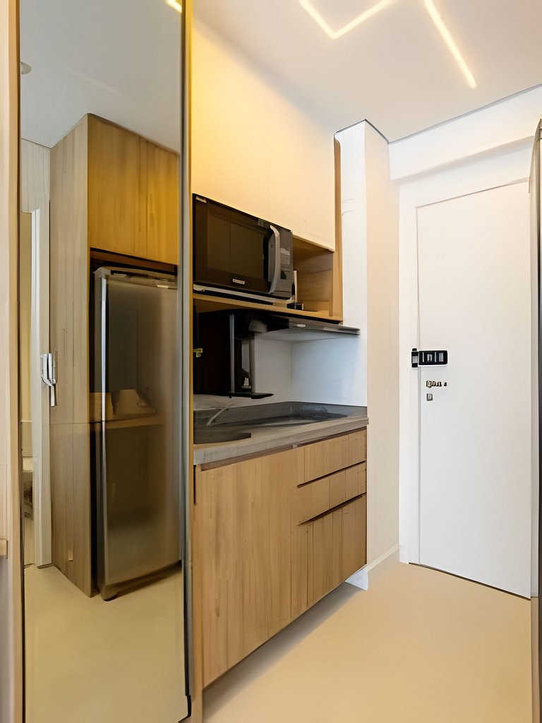 Modern Studio Next to Adolfo Pinheiro Station