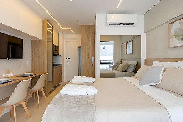 Modern Studio Next to Adolfo Pinheiro Station