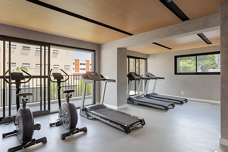 Modern Studio Next to Adolfo Pinheiro Station