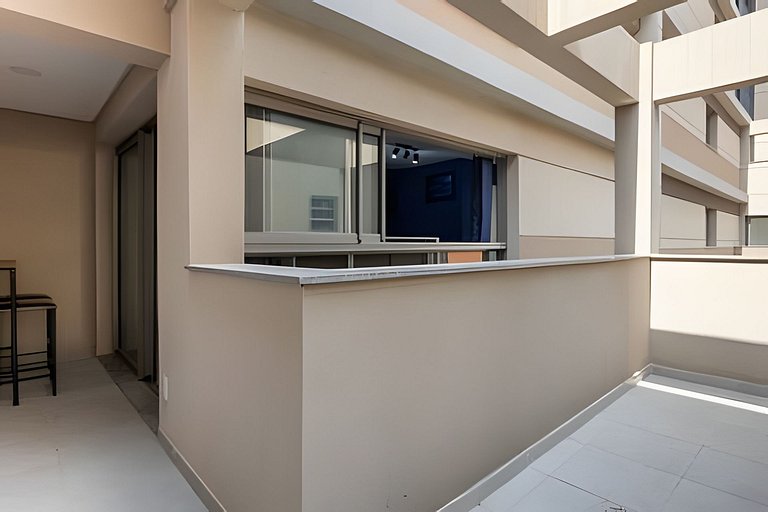 300mts do Allianz/ Cama Queen/ Wifi/ Academia
