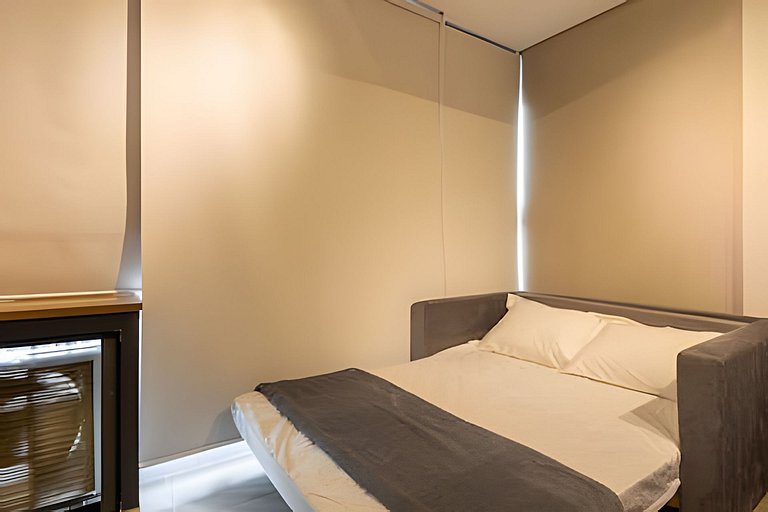 Apto com Cama Queen + Sofá Cama