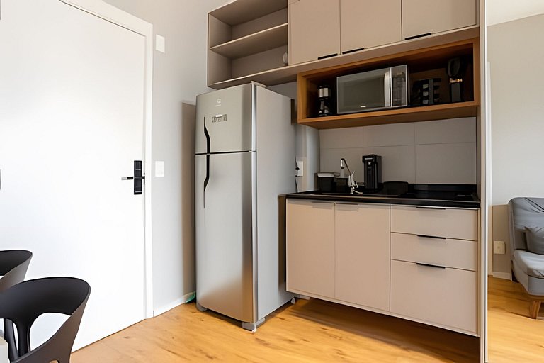 Apt Near Faria Lima Station