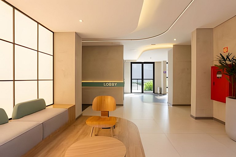 Apt Near Faria Lima Station
