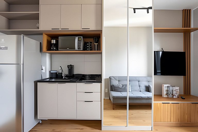 Apt Near Faria Lima Station