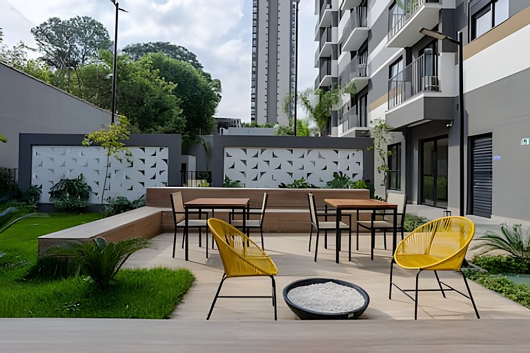 Apt Near Faria Lima Station