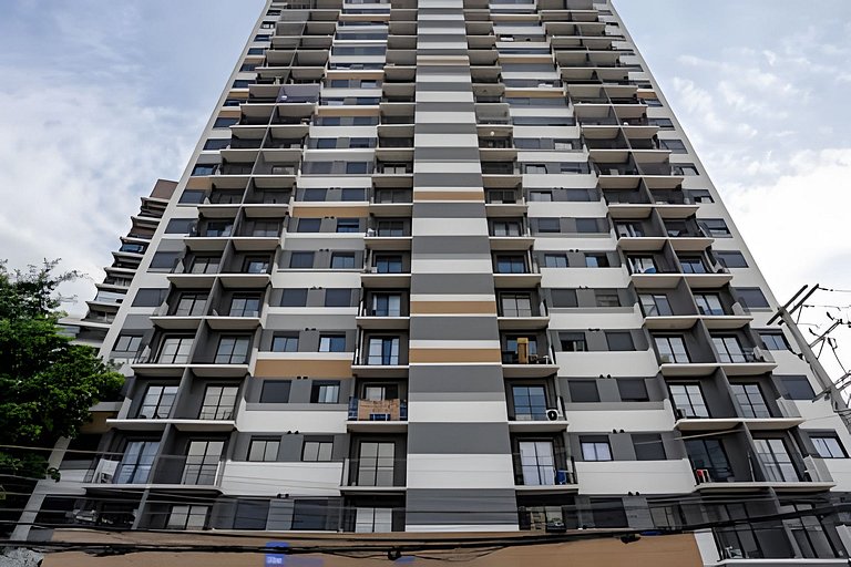 Apt Near Faria Lima Station