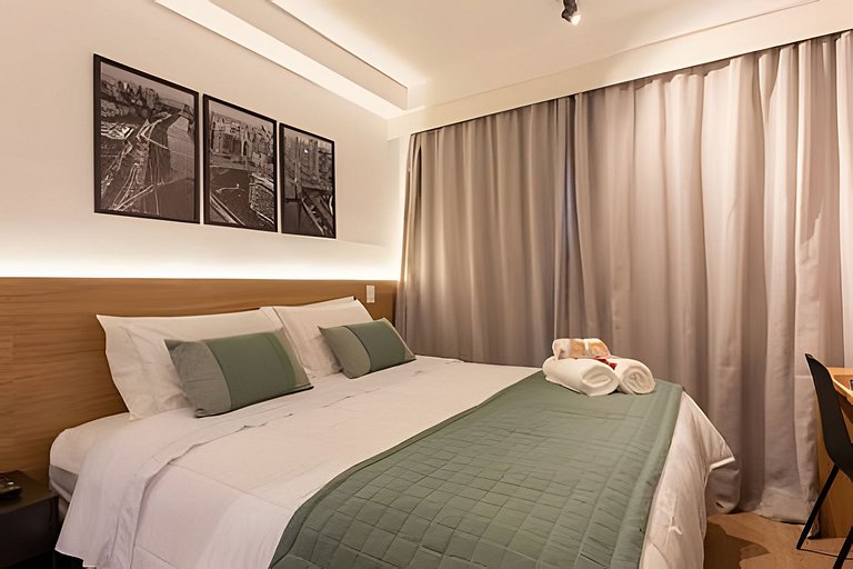 Studio com Cama Queen ao lado do Allianz Parque