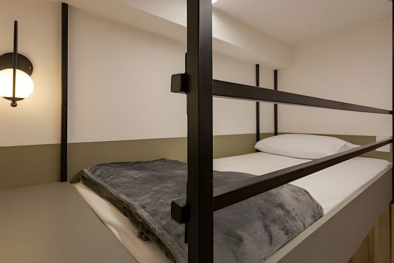 Loft Allianz Cama Queen e Duas Camas Solteiro
