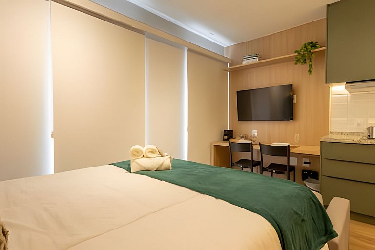 Cama Queen em andar alto próx do Allianz Parque