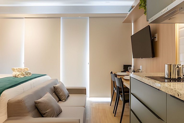 Cama Queen em andar alto próx do Allianz Parque