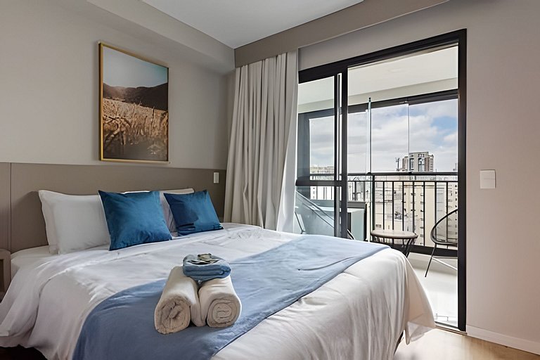 Studio Andar Alto com Linda Vista da Cidade