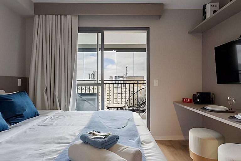 Studio Andar Alto com Linda Vista da Cidade