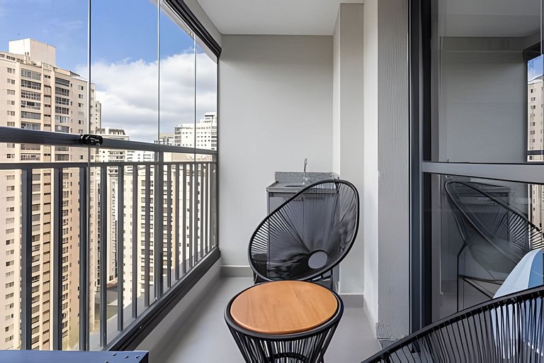 Studio Andar Alto com Linda Vista da Cidade