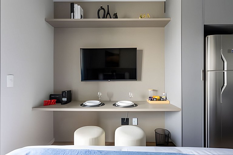 Studio Andar Alto com Linda Vista da Cidade