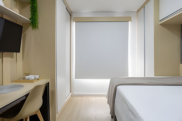 Studio em prédio novo, com Lavanderia e Piscina