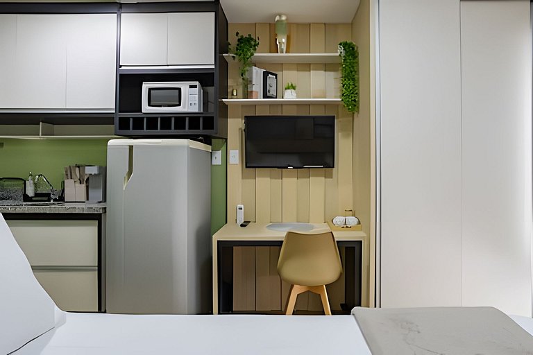 Studio em prédio novo, com Lavanderia e Piscina