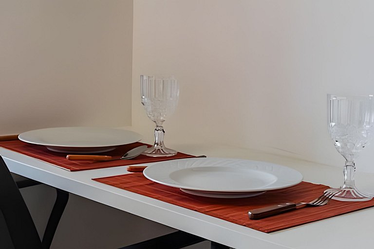 Prédio com Piscina e academia prox da Av. Paulista