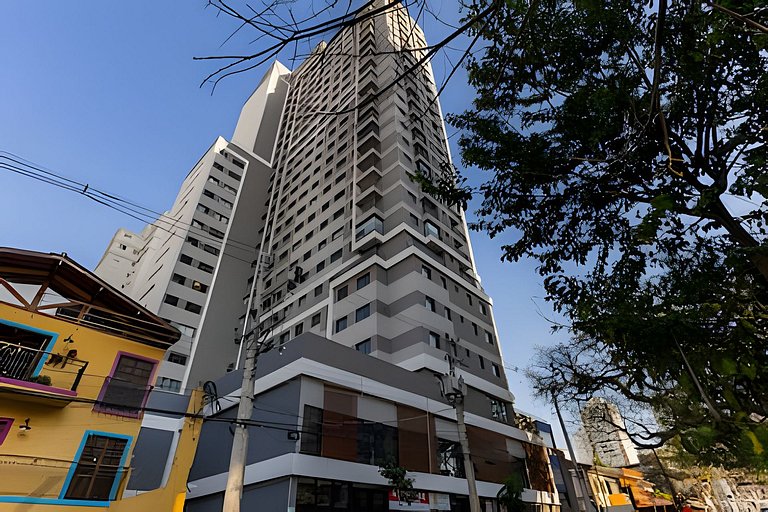 Apto p/4 - Av. Pompeia • Próx. Allianz Parque