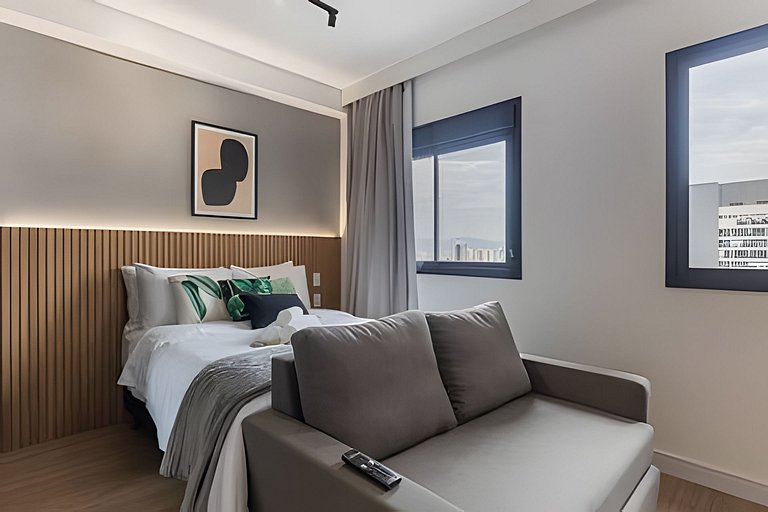 Apto p/4 - Av. Pompeia • Próx. Allianz Parque