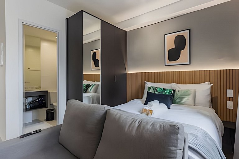 Apto p/4 - Av. Pompeia • Próx. Allianz Parque