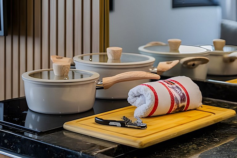 Apto p/4 - Av. Pompeia • Próx. Allianz Parque