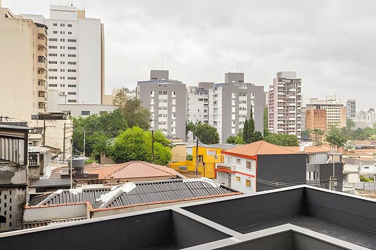Ao lado da ESPM, Belas Artes e Metrô Vila Mariana