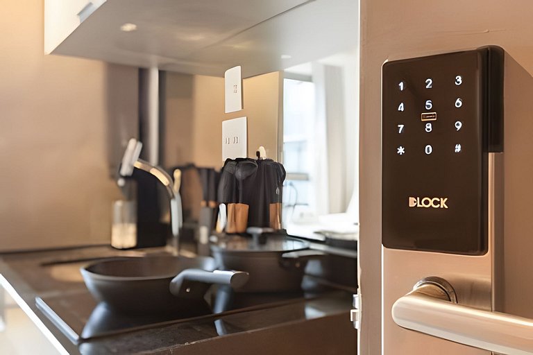 Ao lado da ESPM, Belas Artes e Metrô Vila Mariana