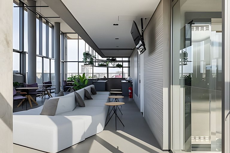 Ao lado da ESPM, Belas Artes e Metrô Vila Mariana