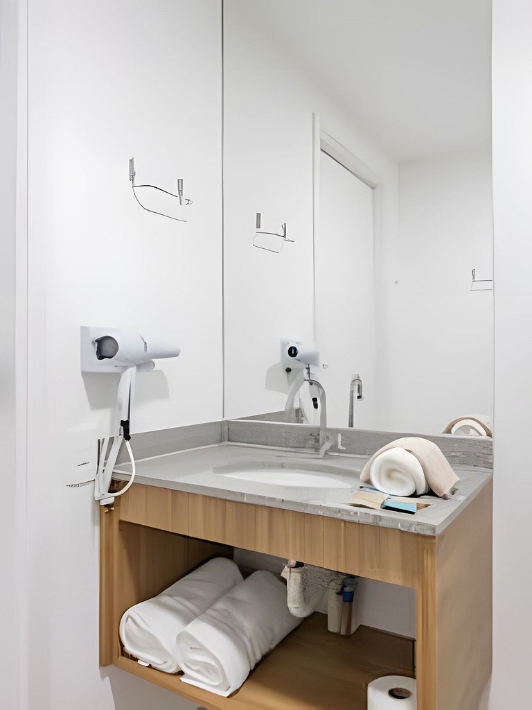 Ao Lado do Allianz + PUC + Espaço Unimed