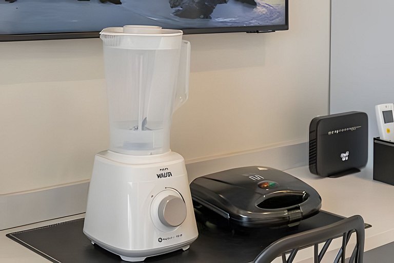 Ao lado do Allianz | Studio p 4 Pessoas