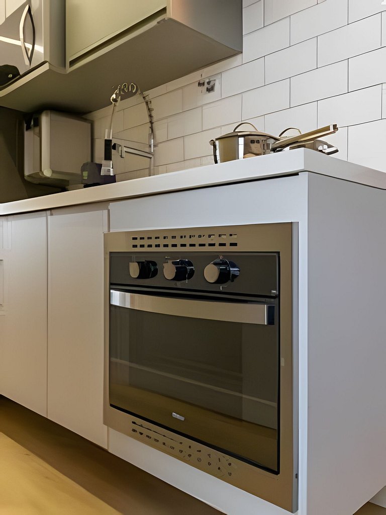 Ao lado do Allianz | Studio p 4 Pessoas