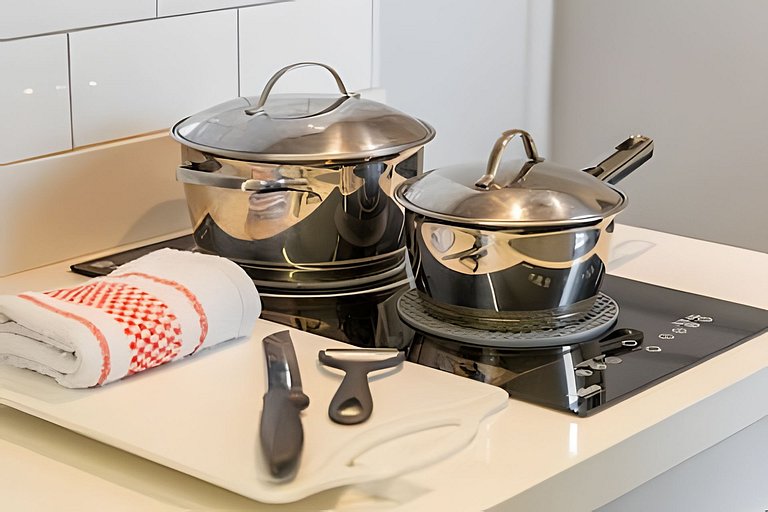 Ao lado do Allianz | Studio p 4 Pessoas