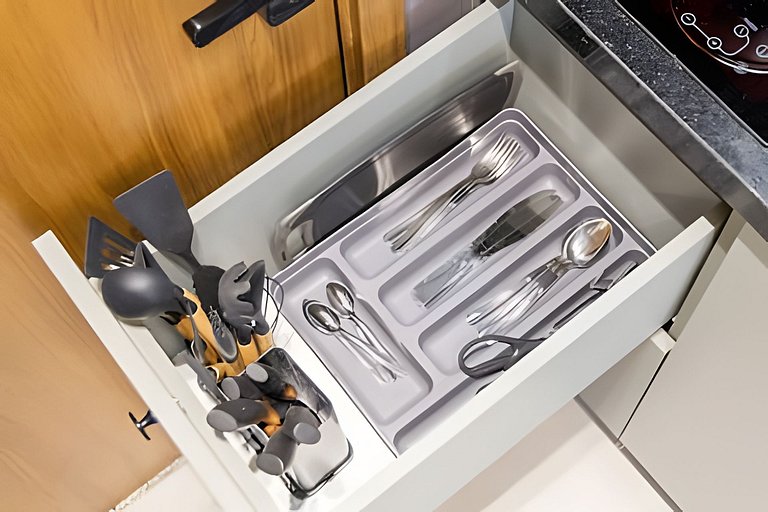 400m Av. Paulista | Piscina e Academia | P/ até 4