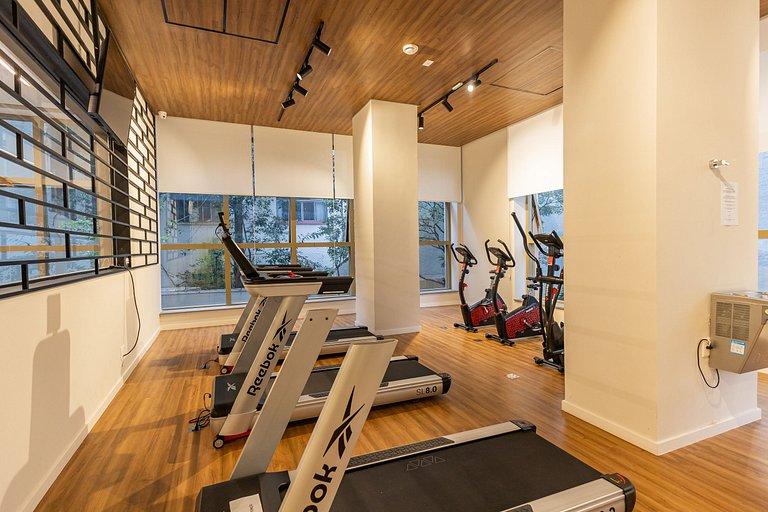 300m do Metrô Paraíso - Av. Paulista e Hospitais