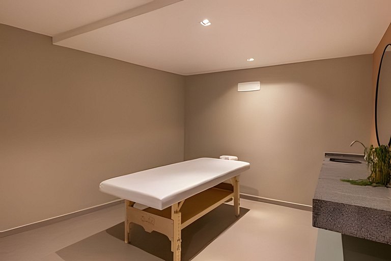 Pinheiros | Ao lado da Oscar Freire | H.P Clinicas