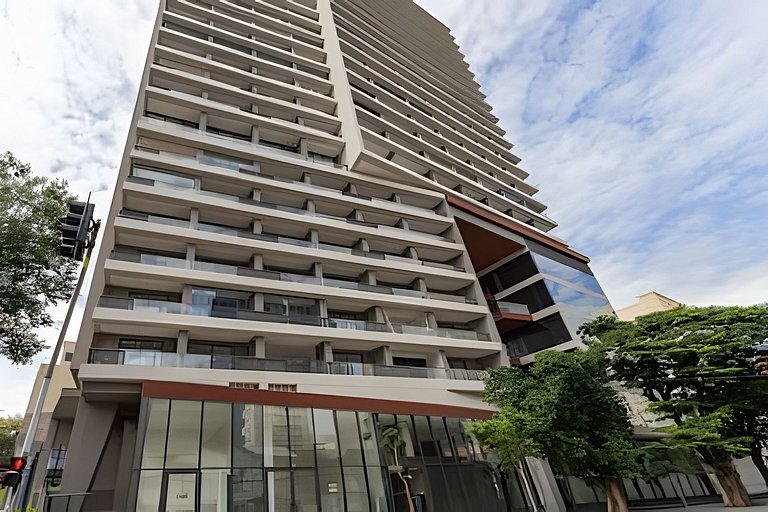 Pinheiros | Ao lado da Oscar Freire | H.P Clinicas
