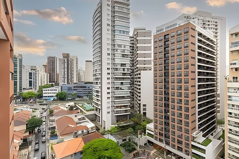Apto no Itaim | 1 Dorm Completo | P/ Executivos